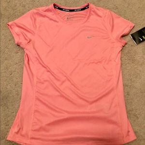 Nike DriFit Top